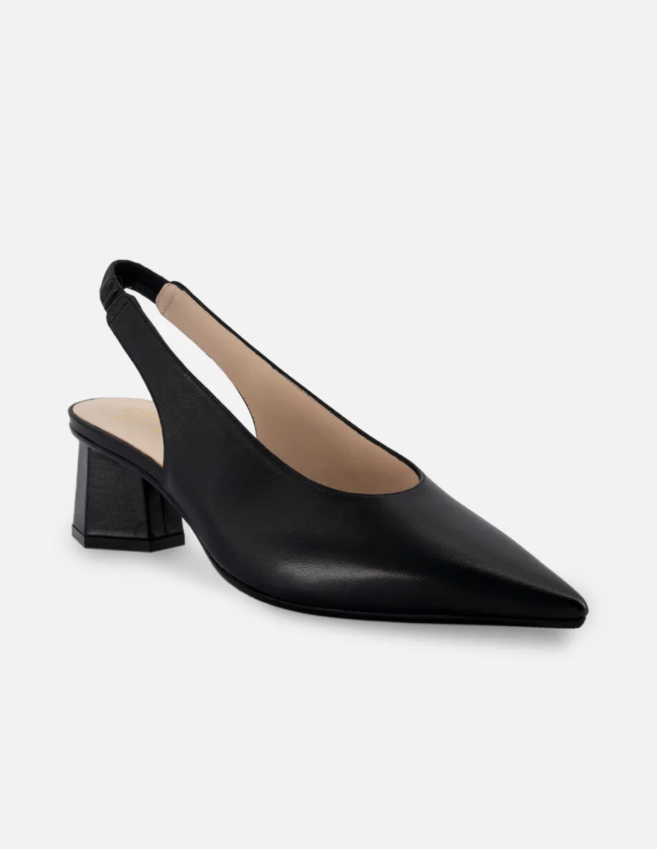 Zapatilla destalonada de piel color negro para mujer - Imagen 3